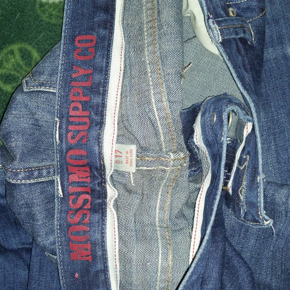 Mossimo Supply CO. Bootleg Size 17